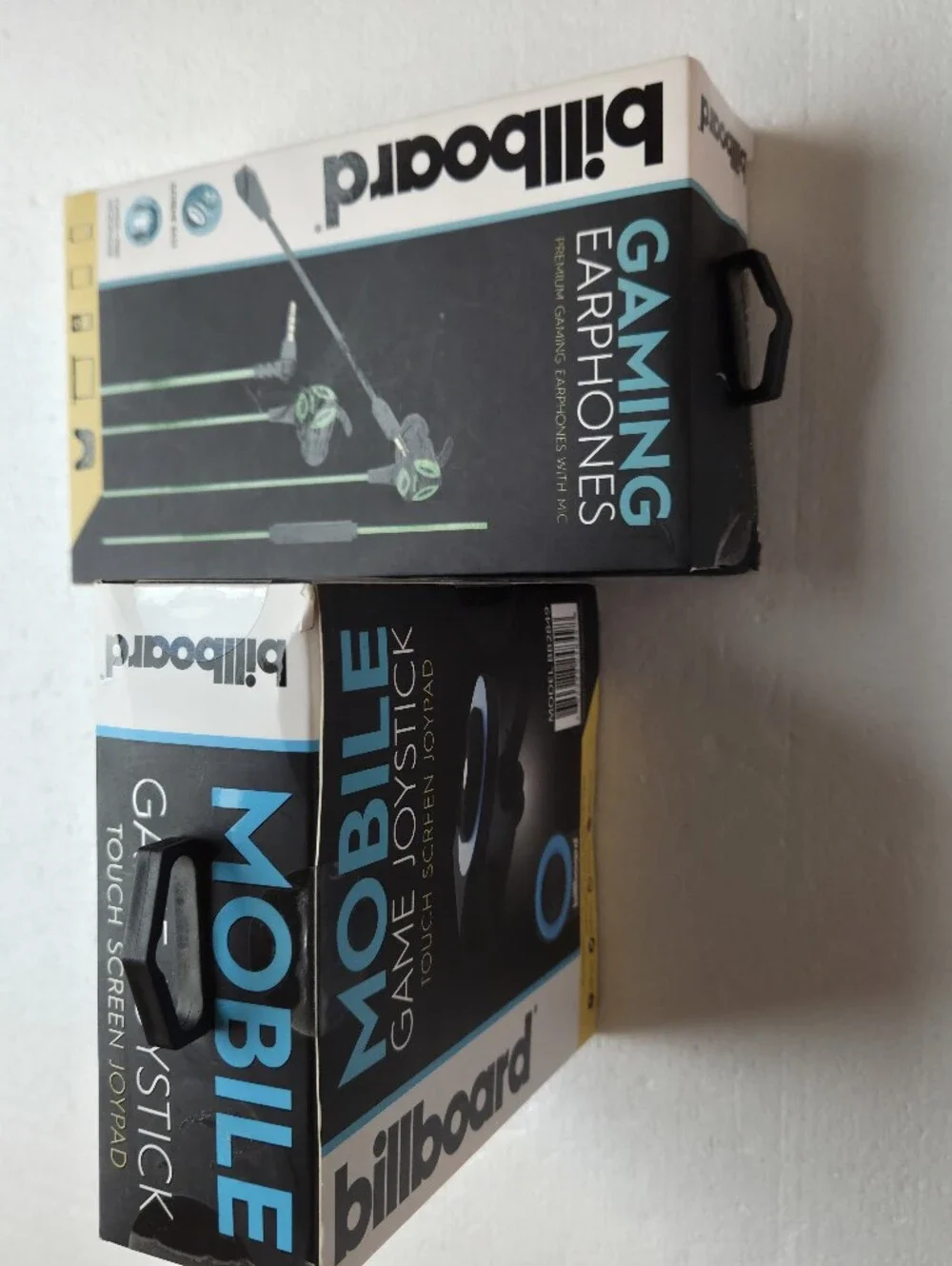 Billboard one pair